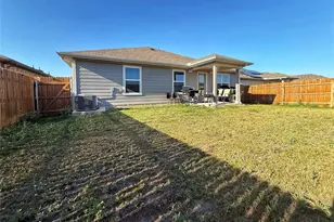 202 Canadian River Trl, Hutto, TX 78634 - Photo 32