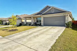 202 Canadian River Trl, Hutto, TX 78634 - Photo 2