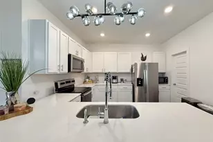 202 Canadian River Trl, Hutto, TX 78634 - Photo 18