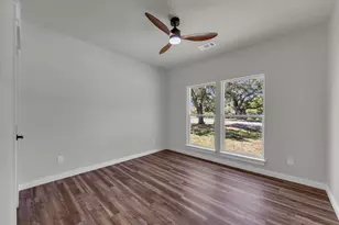 160 W Stonecastle Dr, Granite Shoals, TX 78654 - Photo 14