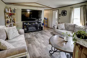 478 Cardinal Dr, Paige, TX 78659 - Photo 22