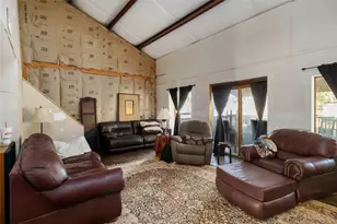 145 3 Oaks Ln, Bastrop, TX 78602 - Photo 8