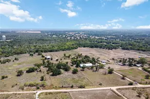 145 3 Oaks Ln, Bastrop, TX 78602 - Photo 34