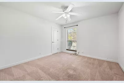 207 Leisurewoods Drive, Buda, TX 78610 - Photo 22