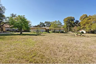 207 Leisurewoods Drive, Buda, TX 78610 - Photo 2