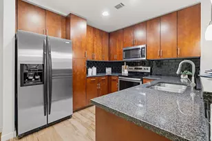 360 Nueces St, Austin, TX 78701 - Photo 6
