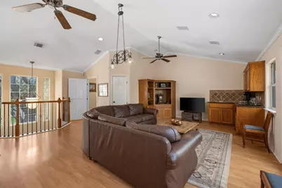 1016 Merlene Drive, Austin, TX 78732 - Photo 20