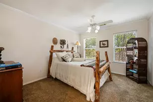 1016 Merlene Dr, Austin, TX 78732 - Photo 26
