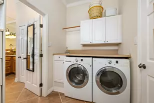 1016 Merlene Dr, Austin, TX 78732 - Photo 16