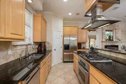 1016 Merlene Drive, Austin, TX 78732 - Photo 14