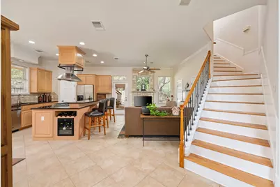 1016 Merlene Drive, Austin, TX 78732 - Photo 4