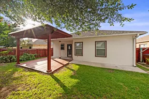 11101 Liberty Farms Dr, Austin, TX 78754 - Photo 16