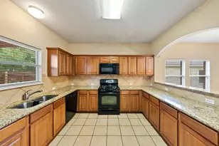11101 Liberty Farms Dr, Austin, TX 78754 - Photo 6