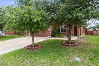11101 Liberty Farms Drive, Austin, TX 78754 - Photo 2