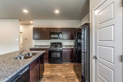 140 Thunder Oak Street, San Marcos, TX 78666 - Photo 12