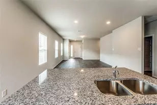 140 Thunder Oak St, San Marcos, TX 78666 - Photo 8