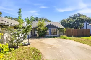 11107 Stormy Ridge Rd, Austin, TX 78739 - Photo 36