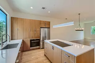 707 Cardinal Ln, Austin, TX 78704 - Photo 8