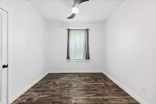 339 N Water St, La Grange, TX 78945 - Photo 20