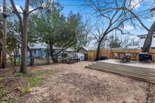 3007 E 18th St, Austin, TX 78702 - Photo 30
