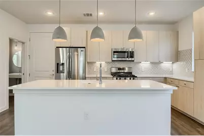 2624 Metcalfe Road #7, Austin, TX 78741 - Photo 10