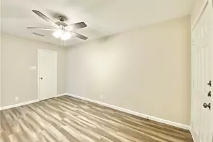 2110 Blue Meadow, Austin, TX 78744 - Photo 20