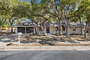 2008 Matthews Ln, Austin, TX 78745 - Photo 2