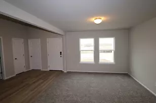 13709 Warnock Trl, Manor, TX 78653 - Photo 12