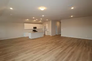 13709 Warnock Trl, Manor, TX 78653 - Photo 4