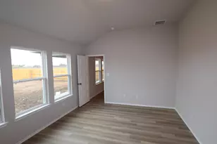 13709 Warnock Trl, Manor, TX 78653 - Photo 8