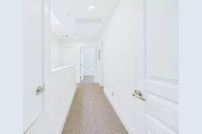 711 W 32nd Street #151, Austin, TX 78705 - Photo 18