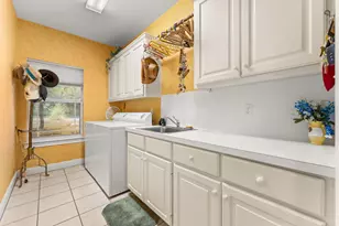 4 Tiburon Dr, The Hills, TX 78738 - Photo 20