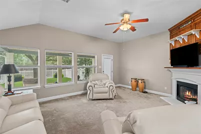 206 Caraway, Kyle, TX 78640 - Photo 12