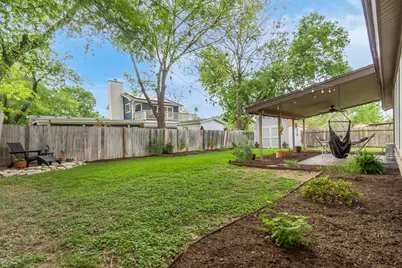 10809 Parkfield Drive, Austin, TX 78758 - Photo 22