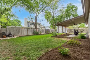 10809 Parkfield Dr, Austin, TX 78758 - Photo 22