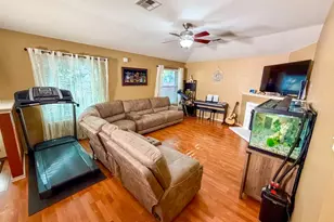 3230 Arroyo Bluff Ln, Round Rock, TX 78681 - Photo 16