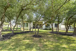 109 Star Thistle Trail, Georgetown, TX 78628 - Photo 32