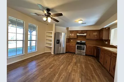 1047 Private Road 3022, Elgin, TX 78621 - Photo 4