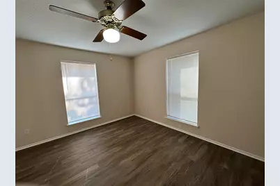 1047 Private Road 3022, Elgin, TX 78621 - Photo 8