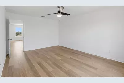 111 Blackfoot Daisy Path, San Marcos, TX 78666 - Photo 12
