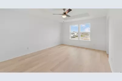 111 Blackfoot Daisy Path, San Marcos, TX 78666 - Photo 8