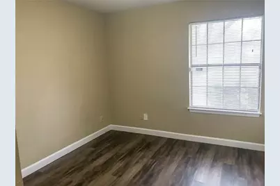 10511 Robinwood Circle, Austin, TX 78758 - Photo 14
