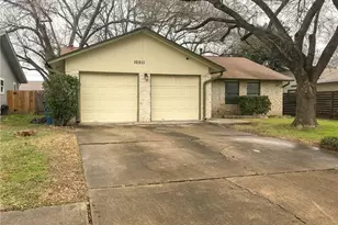 10511 Robinwood Cir, Austin, TX 78758 - Photo 2
