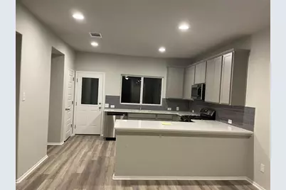 66 Bent Trai Ln, Georgetown, TX 78628 - Photo 6