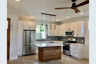 1806 Haskell #2, Austin, TX 78702 - Photo 2