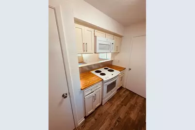 3529 North Hills Drive #D, Austin, TX 78731 - Photo 6