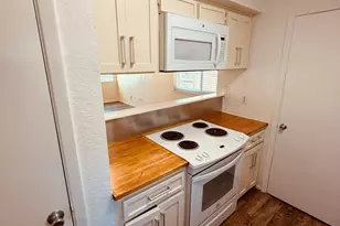 3529 N Hills Dr, Austin, TX 78731 - Photo 6