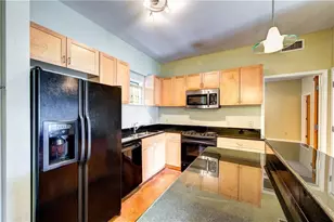 711 W 26th St, Austin, TX 78705 - Photo 4