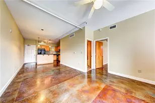 711 W 26th St, Austin, TX 78705 - Photo 8