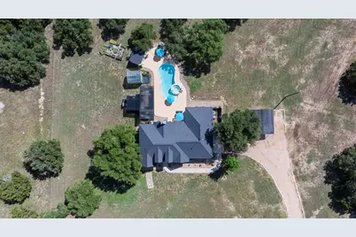 140 Shin Oak Lane, Liberty Hill, TX 78642 - Photo 32